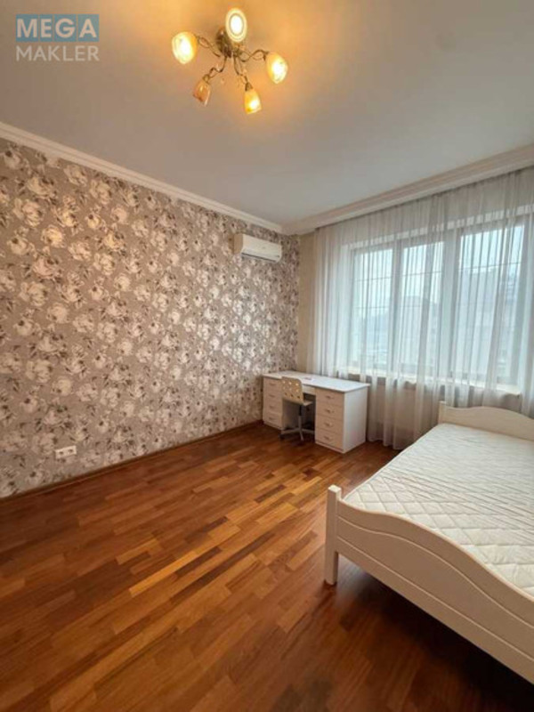 Продаж 3 кімнатної квартири (110/61/14,5), 8 пов. 12 пов. будинку, <a class="location-link" href="/kiev/" title="Недвижимость Київ">Київ</a>, <a class="location-link" href="/kiev/goloseevskij/" title="Недвижимость Голосіївський район">Голосіївський р-н</a>, Антоновича вул., 103 (изображение 18)