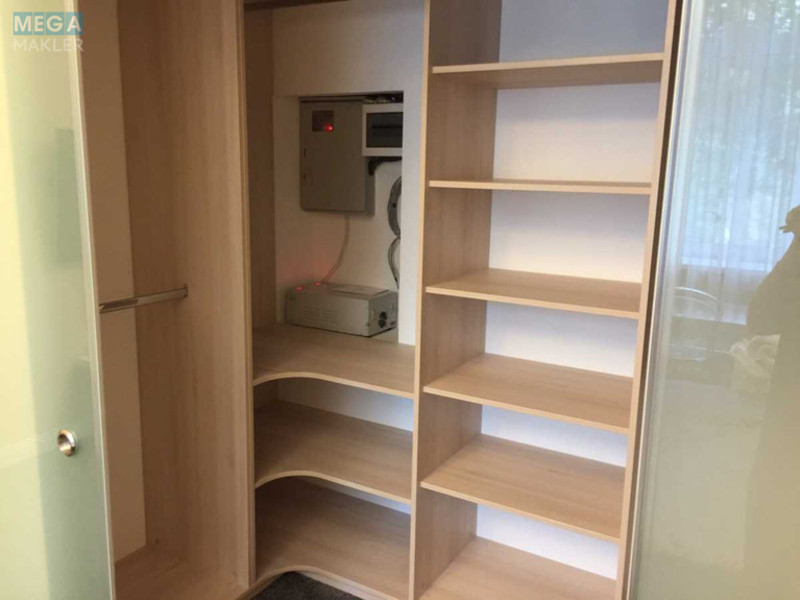 Оренда 3 кімнатної квартири, <a class="location-link" href="/kiev/" title="Недвижимость Київ">Київ</a>, <a class="location-link" href="/kiev/shevchenkovskij/" title="Недвижимость Шевченківський район">Шевченківський р-н</a>, Ярославів Вал вул., 21Є (изображение 16)