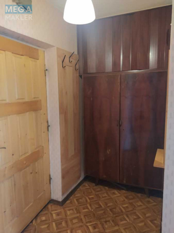 Оренда 1 кімнатної квартири, <a class="location-link" href="/kiev/" title="Недвижимость Київ">Київ</a>, <a class="location-link" href="/kiev/shevchenkovskij/" title="Недвижимость Шевченківський район">Шевченківський р-н</a>, Семьи Хохловых ул., 1 (изображение 6)