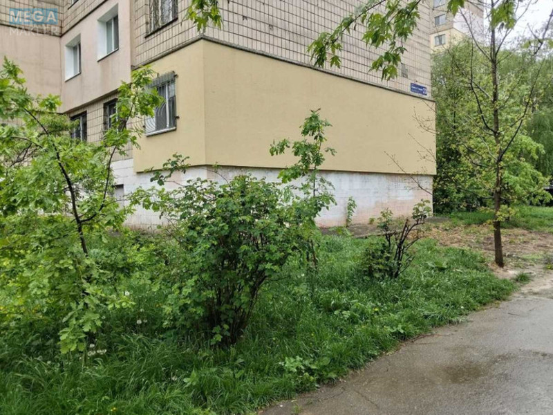 Продаж 3 кімнатної квартири (72/38/12), 1 пов. 16 пов. будинку, <a class="location-link" href="/kiev/" title="Недвижимость Київ">Київ</a>, <a class="location-link" href="/kiev/solomenskij/" title="Недвижимость Солом'янський район">Солом'янський р-н</a>, Олексы Тихого ул., 23 (изображение 15)