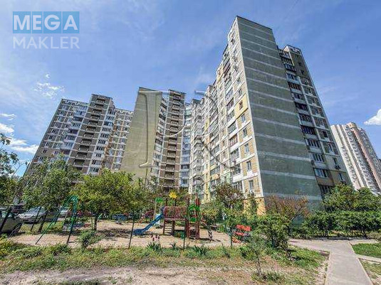 Продаж 3 кімнатної квартири (74/42/8), 6 пов. 16 пов. будинку, <a class="location-link" href="/kiev/" title="Недвижимость Київ">Київ</a>, <a class="location-link" href="/kiev/darnickij/" title="Недвижимость Дарницький район">Дарницький р-н</a>, Драгоманова вулиця, 23 (изображение 19)