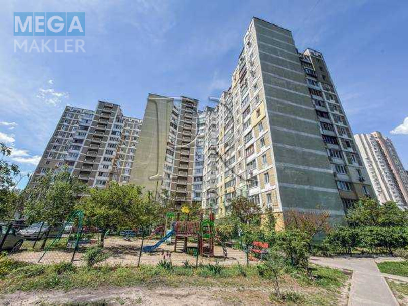 Продаж 3 кімнатної квартири (74/42/8), 6 пов. 16 пов. будинку, <a class="location-link" href="/kiev/" title="Недвижимость Київ">Київ</a>, <a class="location-link" href="/kiev/darnickij/" title="Недвижимость Дарницький район">Дарницький р-н</a>, Драгоманова вулиця, 23 (изображение 19)