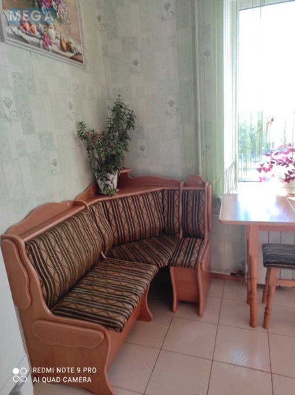 Оренда 1 кімнатної квартири, <a class="location-link" href="/kiev/" title="Недвижимость Київ">Київ</a>, <a class="location-link" href="/kiev/svyatoshinskij/" title="Недвижимость Святошинський район">Святошинський р-н</a>, Симиренка вул., 18а (изображение 2)