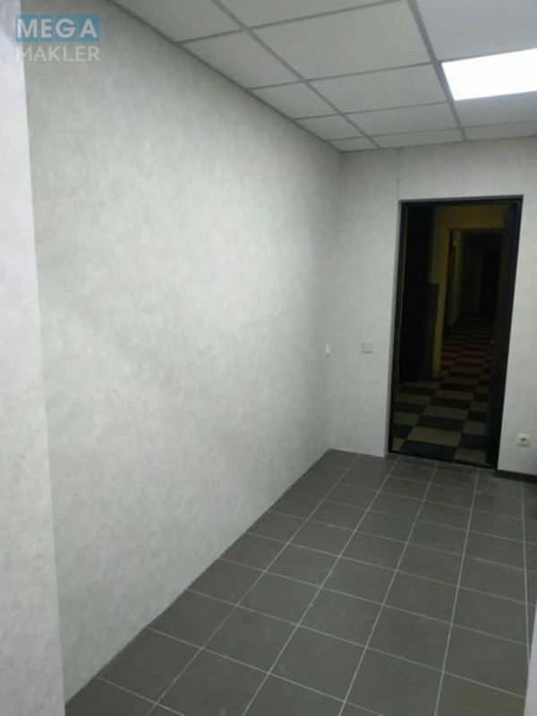 Оренда комерційної нерухомості, 27&nbsp;кв.м, под офис, <a class="location-link" href="/kiev/" title="Недвижимость Київ">Київ</a>, <a class="location-link" href="/kiev/goloseevskij/" title="Недвижимость Голосіївський район">Голосіївський р-н</a>, Михайла Ломоносова вул., 36а (изображение 10)