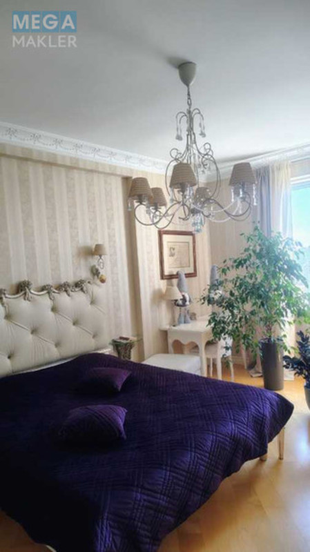 Оренда 2 кімнатної квартири, <a class="location-link" href="/kiev/" title="Недвижимость Київ">Київ</a>, <a class="location-link" href="/kiev/shevchenkovskij/" title="Недвижимость Шевченківський район">Шевченківський р-н</a>, Січових Стрільців вул., 52а (изображение 2)