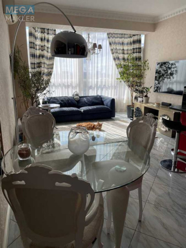 Оренда 2 кімнатної квартири, <a class="location-link" href="/kiev/" title="Недвижимость Київ">Київ</a>, <a class="location-link" href="/kiev/shevchenkovskij/" title="Недвижимость Шевченківський район">Шевченківський р-н</a>, Січових Стрільців вул., 52а (изображение 11)