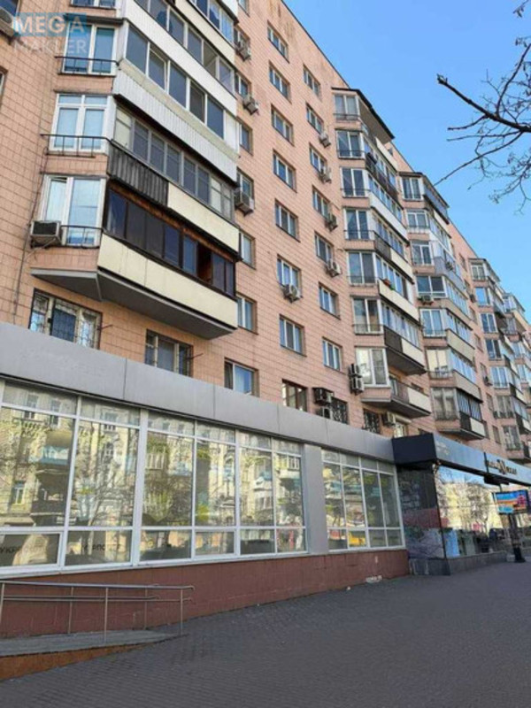 Продаж 2 кімнатної квартири (55/29/7), 3 пов. 9 пов. будинку, <a class="location-link" href="/kiev/" title="Недвижимость Київ">Київ</a>, <a class="location-link" href="/kiev/goloseevskij/" title="Недвижимость Голосіївський район">Голосіївський р-н</a>, Большая Васильковская ул., 102 (изображение 8)