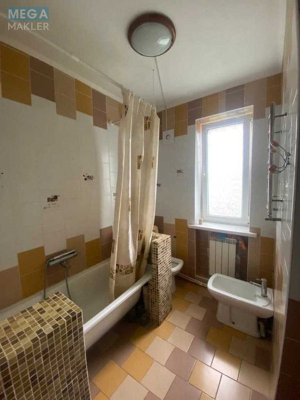 Оренда 1 кімнатної квартири, <a class="location-link" href="/kiev/" title="Недвижимость Київ">Київ</a>, <a class="location-link" href="/kiev/svyatoshinskij/" title="Недвижимость Святошинський район">Святошинський р-н</a>, Академіка Туполєва вул., 17/19 (изображение 4)