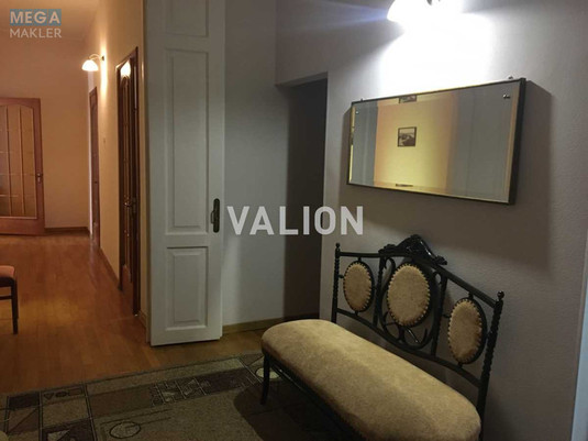 Оренда 3 кімнатної квартири, <a class="location-link" href="/kiev/" title="Недвижимость Київ">Київ</a>, <a class="location-link" href="/kiev/shevchenkovskij/" title="Недвижимость Шевченківський район">Шевченківський р-н</a>, Малая Житомирская ул., 5 (изображение 11)