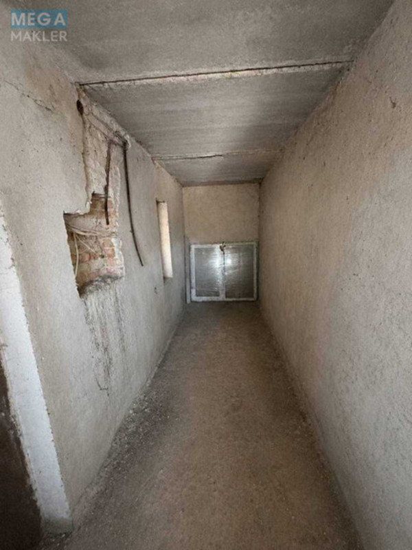 Продаж комерційної нерухомості, 213,60&nbsp;кв.м, под магазин, <a class="location-link" href="/kiev/" title="Недвижимость Київ">Київ</a>, <a class="location-link" href="/kiev/podolskij/" title="Недвижимость Подільський район">Подільський р-н</a>, Сирецька вул., 39 (изображение 8)