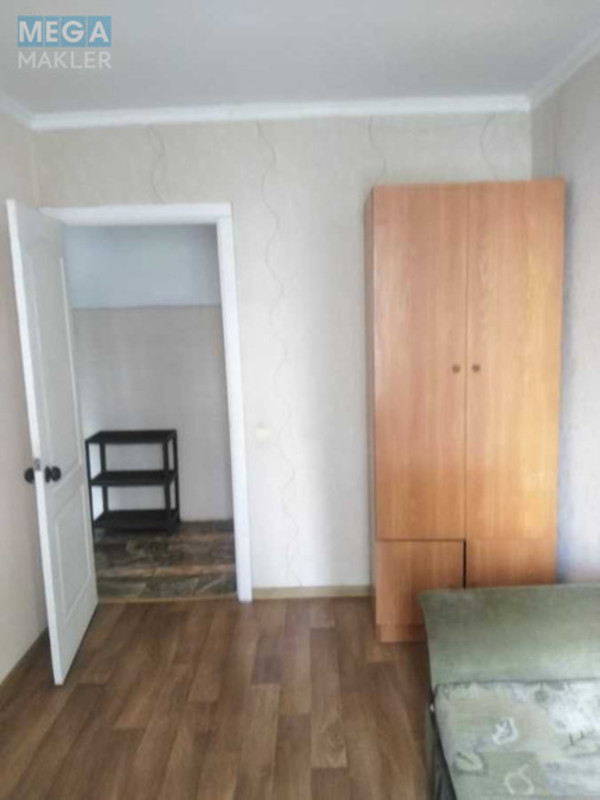 Оренда 3 кімнатної квартири, <a class="location-link" href="/kiev/" title="Недвижимость Київ">Київ</a>, <a class="location-link" href="/kiev/goloseevskij/" title="Недвижимость Голосіївський район">Голосіївський р-н</a>, Композитора Лятошинского ул., 14а (изображение 5)