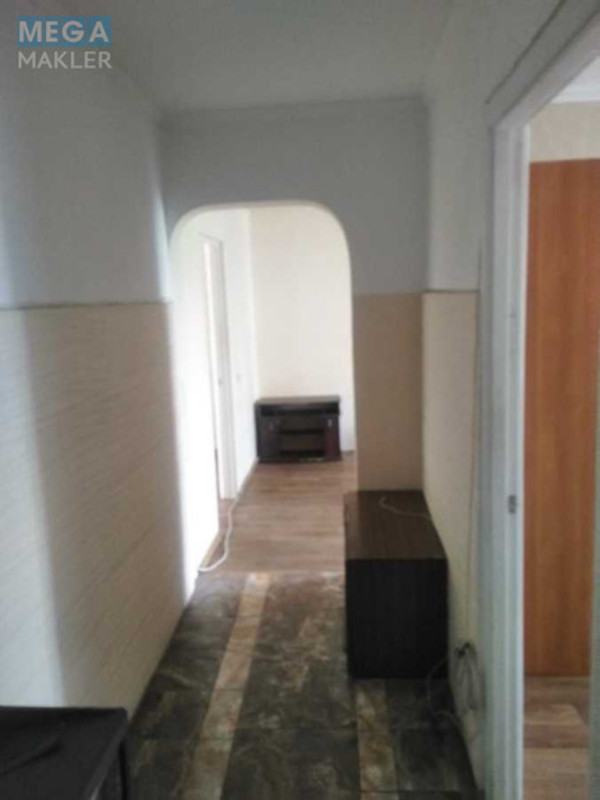 Оренда 3 кімнатної квартири, <a class="location-link" href="/kiev/" title="Недвижимость Київ">Київ</a>, <a class="location-link" href="/kiev/goloseevskij/" title="Недвижимость Голосіївський район">Голосіївський р-н</a>, Композитора Лятошинского ул., 14а (изображение 9)