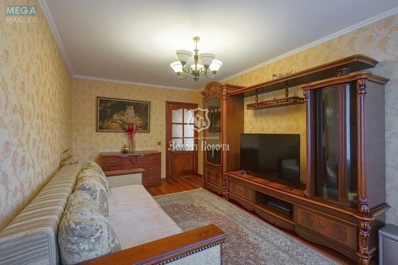 Продаж 3 кімнатної квартири (67,8/43/8,1), 1 пов. 16 пов. будинку, <a class="location-link" href="/kiev/" title="Недвижимость Київ">Київ</a>, <a class="location-link" href="/kiev/svyatoshinskij/" title="Недвижимость Святошинський район">Святошинський р-н</a>, Академіка Корольова просп., 12і (изображение 5)
