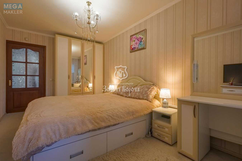Продаж 3 кімнатної квартири (67,8/43/8,1), 1 пов. 16 пов. будинку, <a class="location-link" href="/kiev/" title="Недвижимость Київ">Київ</a>, <a class="location-link" href="/kiev/svyatoshinskij/" title="Недвижимость Святошинський район">Святошинський р-н</a>, Академіка Корольова просп., 12і (изображение 7)