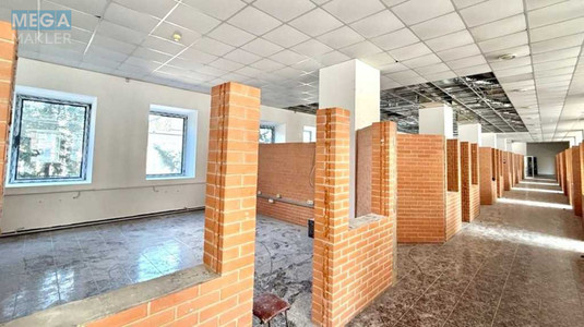 Оренда комерційної нерухомості, 734,30&nbsp;кв.м, под офис, <a class="location-link" href="/kiev/" title="Недвижимость Київ">Київ</a>, <a class="location-link" href="/kiev/obolonskij/" title="Недвижимость Оболонський район">Оболонський р-н</a>, Куренівська вул., 5/7 (изображение 4)