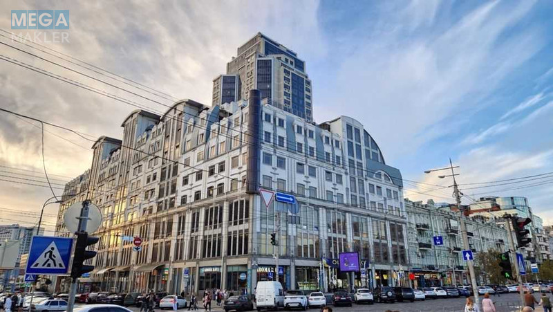 Оренда комерційної нерухомості, 195&nbsp;кв.м, под офис, <a class="location-link" href="/kiev/" title="Недвижимость Київ">Київ</a>, <a class="location-link" href="/kiev/pecherskij/" title="Недвижимость Печерський район">Печерський р-н</a>, Большая Васильковская ул., 72 (изображение 24)