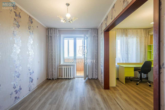 Продаж 4 кімнатної квартири (84/54,3/5,6), 7 пов. 9 пов. будинку, <a class="location-link" href="/kiev/" title="Недвижимость Київ">Київ</a>, <a class="location-link" href="/kiev/dneprovskij/" title="Недвижимость Дніпровський район">Дніпровський р-н</a>, Анатолія Солов’яненка вул., 2/6 (изображение 2)