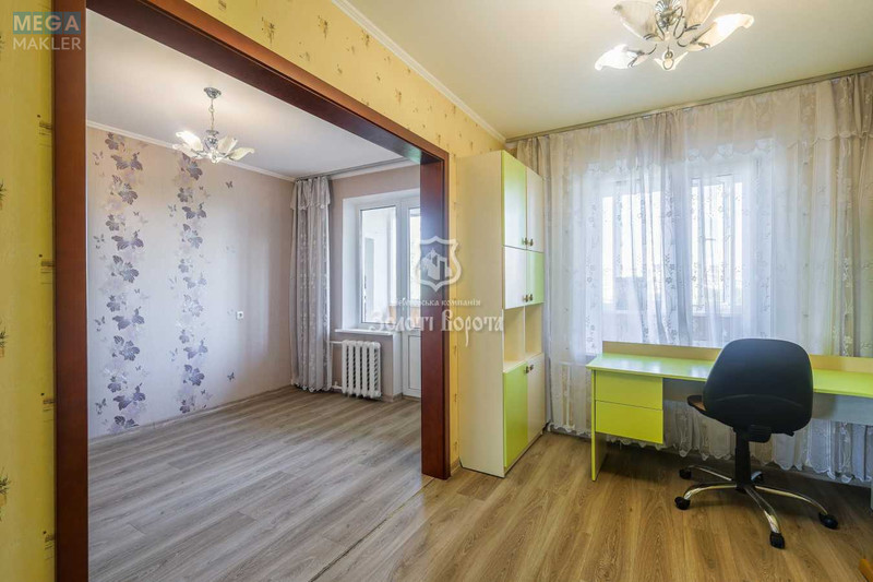 Продаж 4 кімнатної квартири (84/54,3/5,6), 7 пов. 9 пов. будинку, <a class="location-link" href="/kiev/" title="Недвижимость Київ">Київ</a>, <a class="location-link" href="/kiev/dneprovskij/" title="Недвижимость Дніпровський район">Дніпровський р-н</a>, Анатолія Солов’яненка вул., 2/6 (изображение 6)