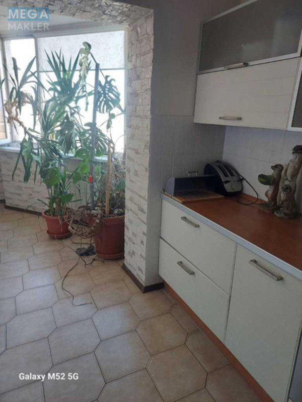 Оренда 2 кімнатної квартири, <a class="location-link" href="/kiev/" title="Недвижимость Київ">Київ</a>, <a class="location-link" href="/kiev/desnyanskij/" title="Недвижимость Деснянський район">Деснянський р-н</a>, Милославська вул., 41/15 (изображение 8)