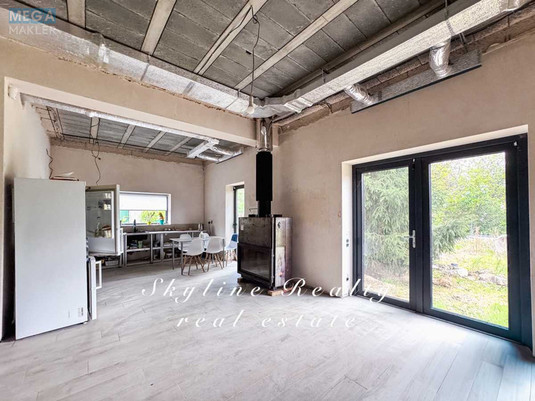 Продаж дома, 1&nbsp; поверх, 151&nbsp;кв.м, 5&nbsp;кімнат, ділянка 5&nbsp;соток, <a class="location-link" href="/kiev/" title="Недвижимость Київ">Київ</a>, <a class="location-link" href="/kiev/darnickij/" title="Недвижимость Дарницький район">Дарницький р-н</a>, 49-а Садова вул. (изображение 11)
