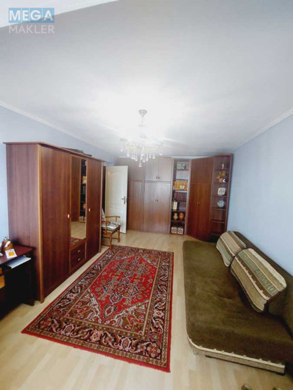 Оренда 3 кімнатної квартири, <a class="location-link" href="/kiev/" title="Недвижимость Київ">Київ</a>, <a class="location-link" href="/kiev/svyatoshinskij/" title="Недвижимость Святошинський район">Святошинський р-н</a>, Петра Чаадаева ул., 2Б (изображение 8)