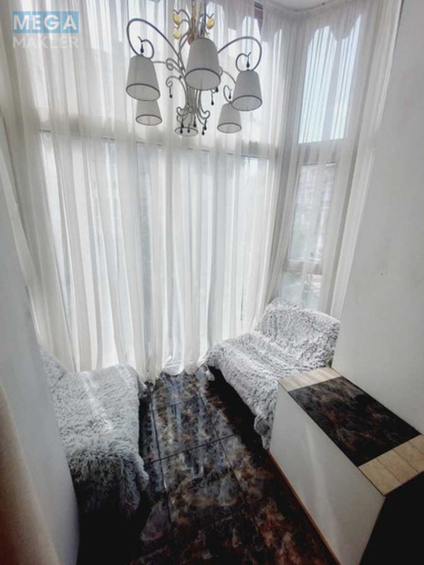 Оренда 2 кімнатної квартири, <a class="location-link" href="/kiev/" title="Недвижимость Київ">Київ</a>, <a class="location-link" href="/kiev/podolskij/" title="Недвижимость Подільський район">Подільський р-н</a>, Братская ул., 10 (изображение 4)