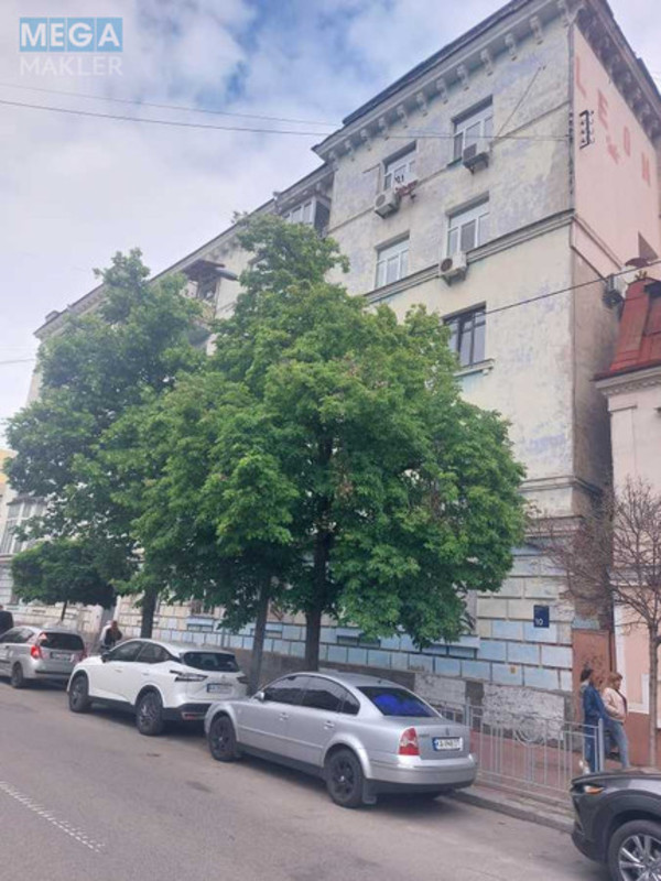 Оренда 2 кімнатної квартири, <a class="location-link" href="/kiev/" title="Недвижимость Київ">Київ</a>, <a class="location-link" href="/kiev/podolskij/" title="Недвижимость Подільський район">Подільський р-н</a>, Братская ул., 10 (изображение 13)