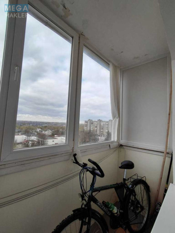 Продаж 3 кімнатної квартири (62/37/8), 8 пов. 9 пов. будинку, <a class="location-link" href="/lutsk/" title="Недвижимость Луцьк">Луцьк</a>, Дубнівська, 12 (изображение 12)