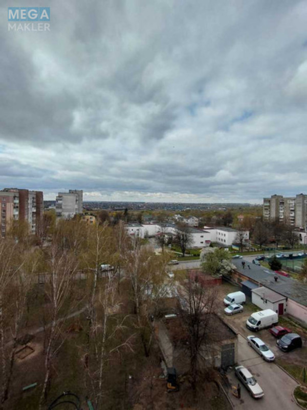 Продаж 3 кімнатної квартири (62/37/8), 8 пов. 9 пов. будинку, <a class="location-link" href="/lutsk/" title="Недвижимость Луцьк">Луцьк</a>, Дубнівська, 12 (изображение 13)