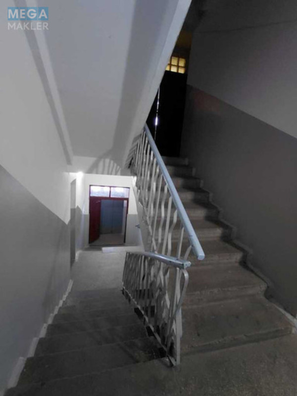 Продаж 3 кімнатної квартири (62/37/8), 8 пов. 9 пов. будинку, <a class="location-link" href="/lutsk/" title="Недвижимость Луцьк">Луцьк</a>, Дубнівська, 12 (изображение 19)