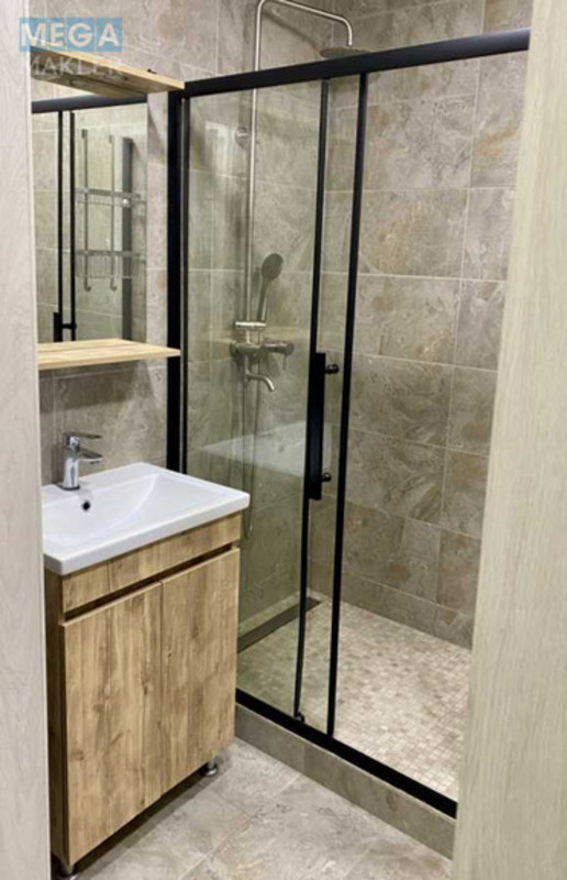 Оренда 1 кімнатної квартири, <a class="location-link" href="/kiev/" title="Недвижимость Київ">Київ</a>, <a class="location-link" href="/kiev/podolskij/" title="Недвижимость Подільський район">Подільський р-н</a>, Правди просп., 41 (изображение 7)