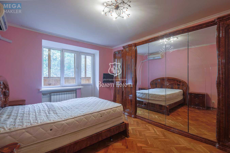 Продаж 3 кімнатної квартири (98,4/55/12,3), 4 пов. 13 пов. будинку, <a class="location-link" href="/kiev/" title="Недвижимость Київ">Київ</a>, <a class="location-link" href="/kiev/shevchenkovskij/" title="Недвижимость Шевченківський район">Шевченківський р-н</a>, Олеся Гончара вул., 62 (изображение 7)