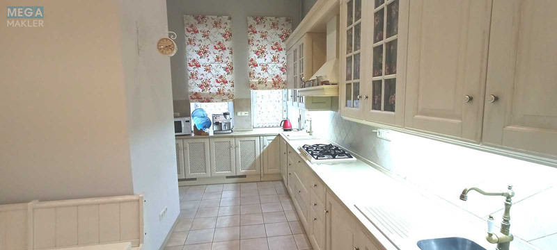 Продаж 5 кімнатної квартири (225/145/18), 2 пов. 4 пов. будинку, <a class="location-link" href="/kiev/" title="Недвижимость Київ">Київ</a>, <a class="location-link" href="/kiev/pecherskij/" title="Недвижимость Печерський район">Печерський р-н</a>, Левандовська вул., 12 (изображение 8)