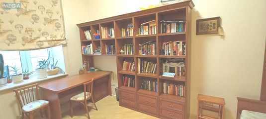 Продаж 5 кімнатної квартири (225/145/18), 2 пов. 4 пов. будинку, <a class="location-link" href="/kiev/" title="Недвижимость Київ">Київ</a>, <a class="location-link" href="/kiev/pecherskij/" title="Недвижимость Печерський район">Печерський р-н</a>, Левандовська вул., 12 (изображение 11)