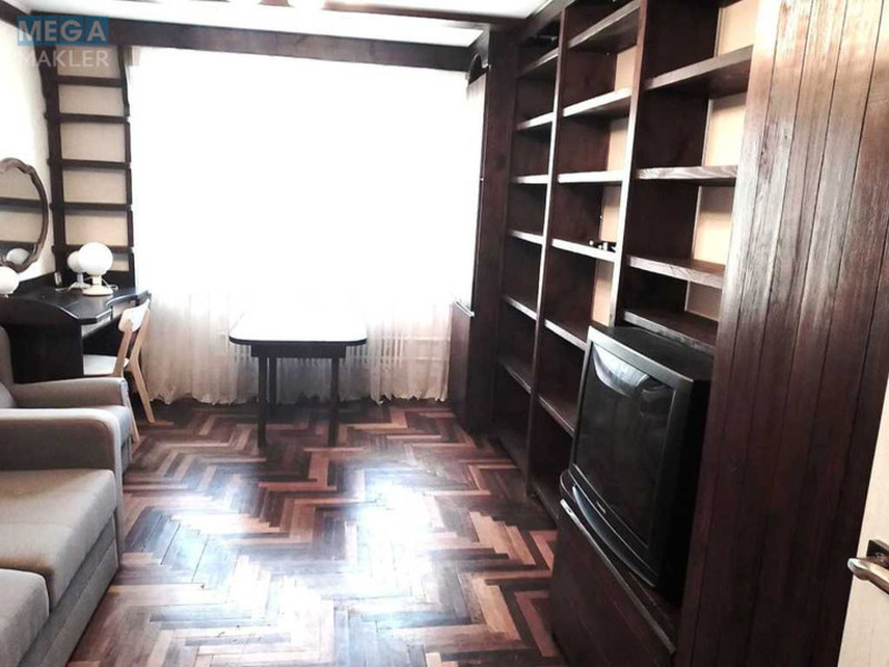 Оренда 3 кімнатної квартири, <a class="location-link" href="/kiev/" title="Недвижимость Київ">Київ</a>, <a class="location-link" href="/kiev/darnickij/" title="Недвижимость Дарницький район">Дарницький р-н</a>, Славгородская ул., 10 (изображение 11)