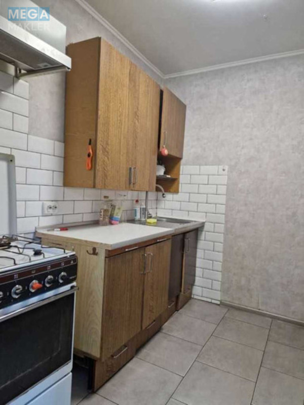 Оренда 1 кімнатної квартири, <a class="location-link" href="/kiev/" title="Недвижимость Київ">Київ</a>, <a class="location-link" href="/kiev/darnickij/" title="Недвижимость Дарницький район">Дарницький р-н</a>, Архитектора Вербицкого ул., 4 (изображение 6)
