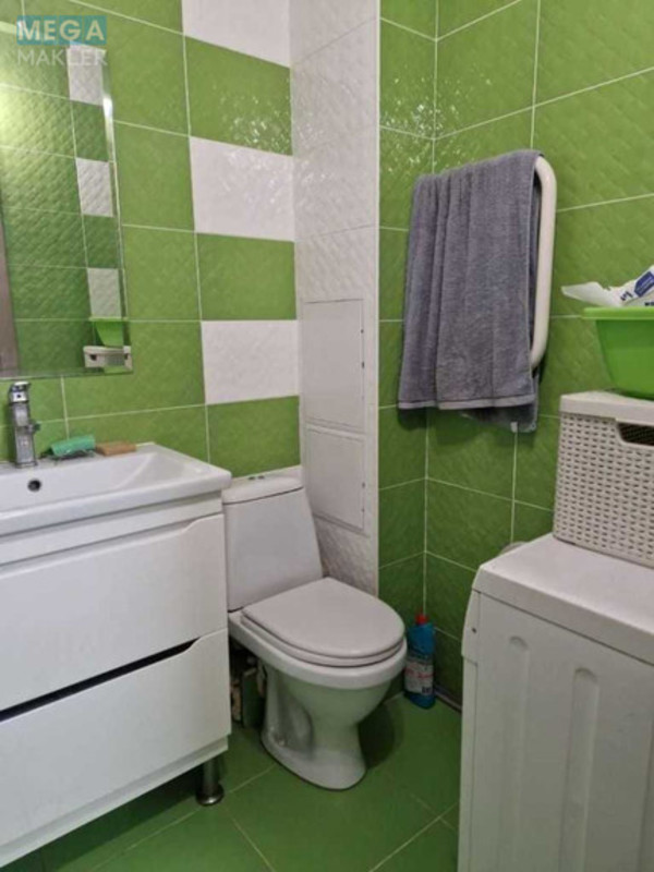 Оренда 1 кімнатної квартири, <a class="location-link" href="/kiev/" title="Недвижимость Київ">Київ</a>, <a class="location-link" href="/kiev/darnickij/" title="Недвижимость Дарницький район">Дарницький р-н</a>, Архитектора Вербицкого ул., 4 (изображение 11)