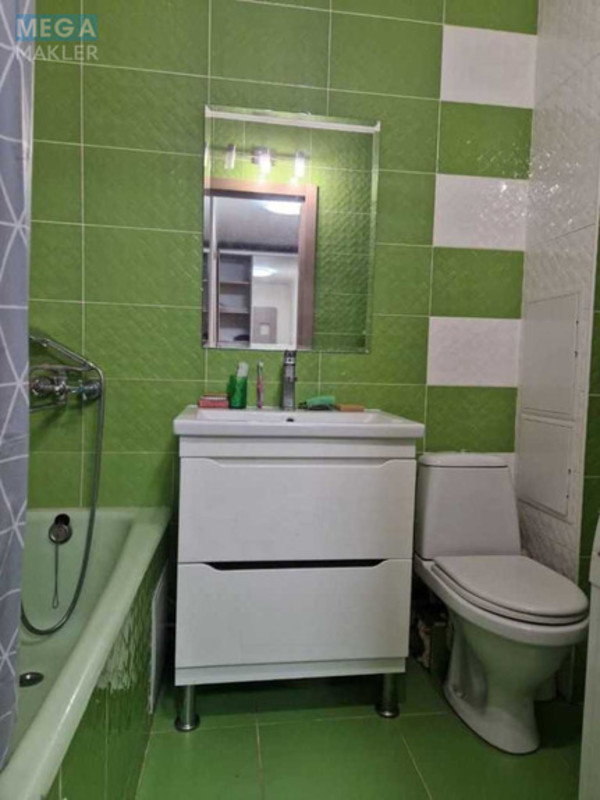 Оренда 1 кімнатної квартири, <a class="location-link" href="/kiev/" title="Недвижимость Київ">Київ</a>, <a class="location-link" href="/kiev/darnickij/" title="Недвижимость Дарницький район">Дарницький р-н</a>, Архитектора Вербицкого ул., 4 (изображение 12)
