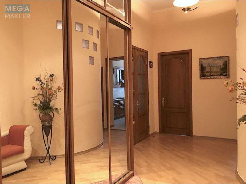 Оренда 2 кімнатної квартири, <a class="location-link" href="/kiev/" title="Недвижимость Київ">Київ</a>, <a class="location-link" href="/kiev/shevchenkovskij/" title="Недвижимость Шевченківський район">Шевченківський р-н</a>, Воровского ул., 38 (изображение 6)