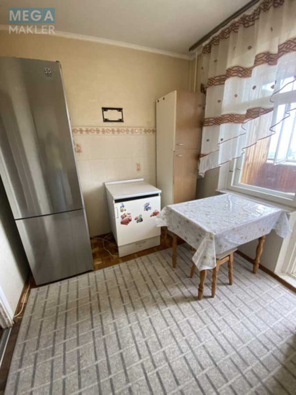Оренда 1 кімнатної квартири, <a class="location-link" href="/kiev/" title="Недвижимость Київ">Київ</a>, <a class="location-link" href="/kiev/desnyanskij/" title="Недвижимость Деснянський район">Деснянський р-н</a>, Архитектора Николаева ул., 15 (изображение 3)