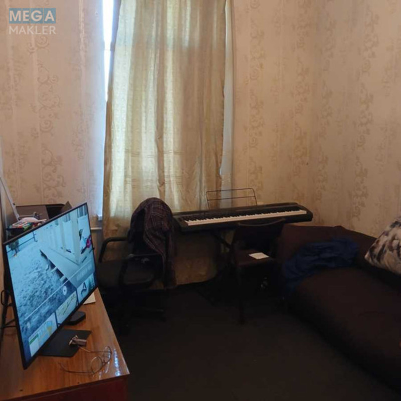 Продаж 2 кімнатної квартири (41/26,5/6), 4 пов. 4 пов. будинку, <a class="location-link" href="/kiev/" title="Недвижимость Київ">Київ</a>, <a class="location-link" href="/kiev/pecherskij/" title="Недвижимость Печерський район">Печерський р-н</a>, Івана Мазепи вул., 16-18/29 (изображение 10)