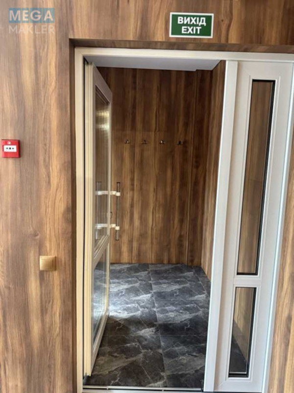 Оренда комерційної нерухомості, 67&nbsp;кв.м, под офис, <a class="location-link" href="/kiev/" title="Недвижимость Київ">Київ</a>, <a class="location-link" href="/kiev/goloseevskij/" title="Недвижимость Голосіївський район">Голосіївський р-н</a>, Костанайская ул., 13 (изображение 5)