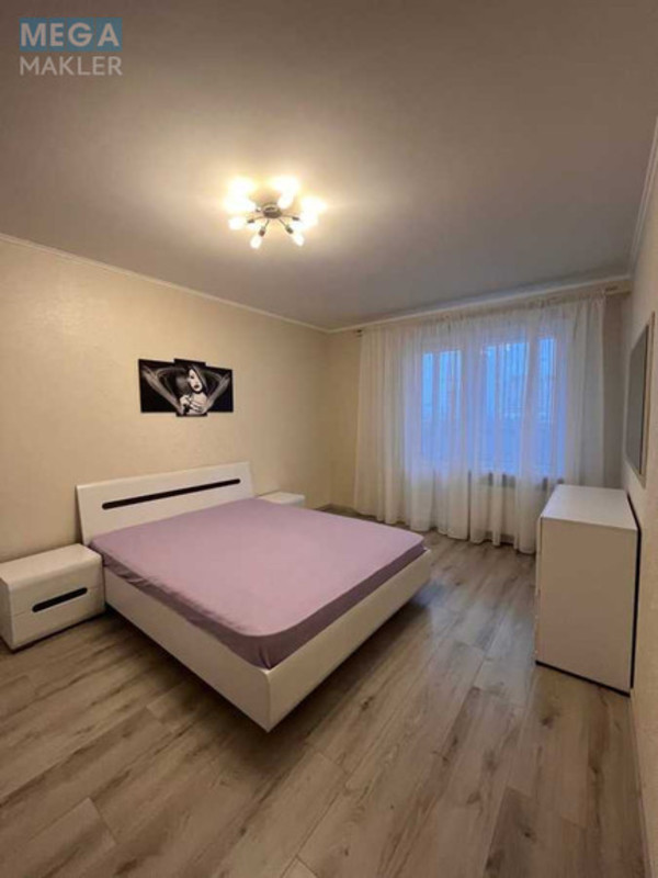 Продаж 2 кімнатної квартири (72/35/11), 21 пов. 25 пов. будинку, <a class="location-link" href="/kiev/" title="Недвижимость Київ">Київ</a>, <a class="location-link" href="/kiev/podolskij/" title="Недвижимость Подільський район">Подільський р-н</a>, Сергея Данченко вул., 5 (изображение 6)