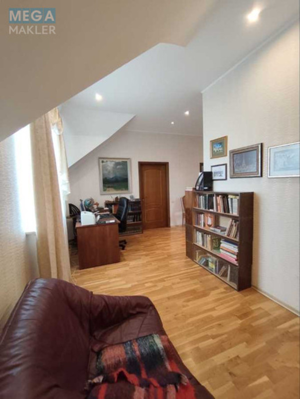 Продаж дома, 2&nbsp;поверху, 185&nbsp;кв.м, 4&nbsp;кімнати, ділянка 10&nbsp;соток, <a class="location-link" href="/schastlivoe-selo-kv/" title="Недвижимость Щасливі">Щасливе</a>, Врожайна (изображение 12)