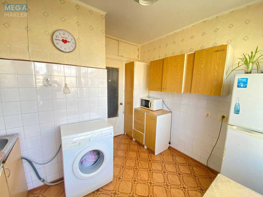 Продаж 3 кімнатної квартири (62,4/41,3/7,5), 7 пов. 9 пов. будинку, <a class="location-link" href="/kiev/" title="Недвижимость Київ">Київ</a>, <a class="location-link" href="/kiev/dneprovskij/" title="Недвижимость Дніпровський район">Дніпровський р-н</a>, Романа Шухевича просп., 24в (изображение 2)
