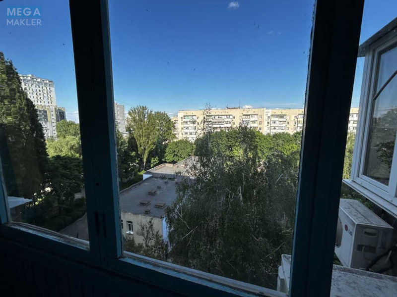 Продаж 2 кімнатної квартири (56/30/8,5), 8 пов. 9 пов. будинку, <a class="location-link" href="/kiev/" title="Недвижимость Київ">Київ</a>, <a class="location-link" href="/kiev/podolskij/" title="Недвижимость Подільський район">Подільський р-н</a>, Василя Порика просп., 14б (изображение 12)