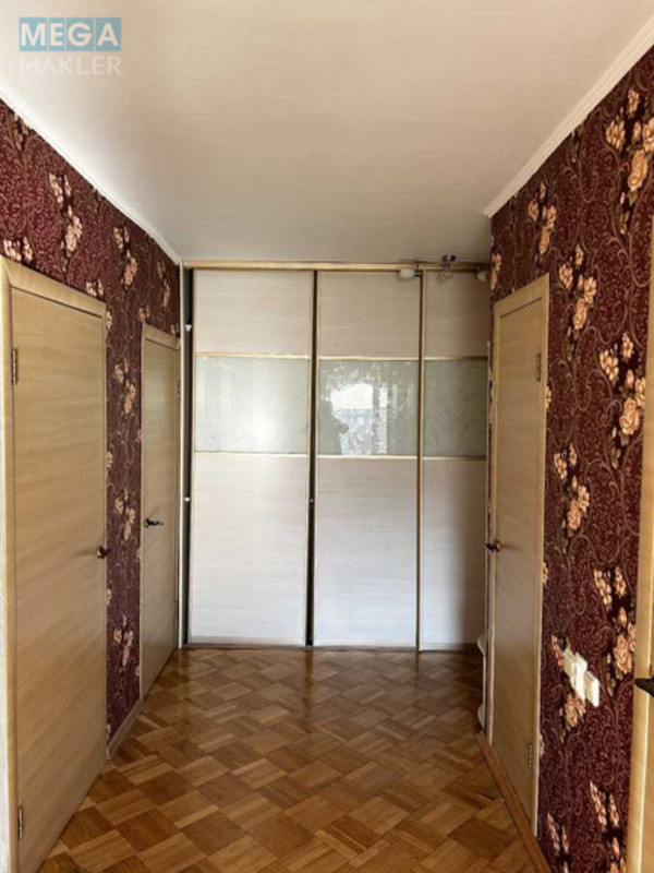 Продаж 2 кімнатної квартири (56/30/8,5), 8 пов. 9 пов. будинку, <a class="location-link" href="/kiev/" title="Недвижимость Київ">Київ</a>, <a class="location-link" href="/kiev/podolskij/" title="Недвижимость Подільський район">Подільський р-н</a>, Василя Порика просп., 14б (изображение 14)
