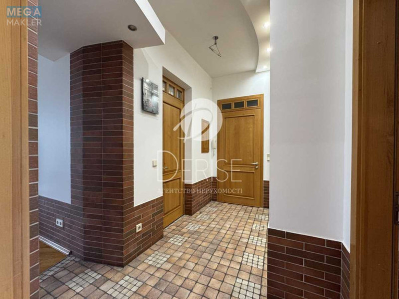 Продаж 3 кімнатної квартири (75/40/20), 5 пов. 5 пов. будинку, <a class="location-link" href="/kiev/" title="Недвижимость Київ">Київ</a>, <a class="location-link" href="/kiev/pecherskij/" title="Недвижимость Печерський район">Печерський р-н</a>, Ивана Мазепы ул., 4 (изображение 5)