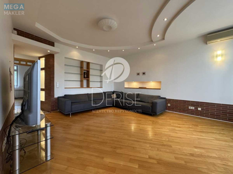 Продаж 3 кімнатної квартири (75/40/20), 5 пов. 5 пов. будинку, <a class="location-link" href="/kiev/" title="Недвижимость Київ">Київ</a>, <a class="location-link" href="/kiev/pecherskij/" title="Недвижимость Печерський район">Печерський р-н</a>, Ивана Мазепы ул., 4 (изображение 20)