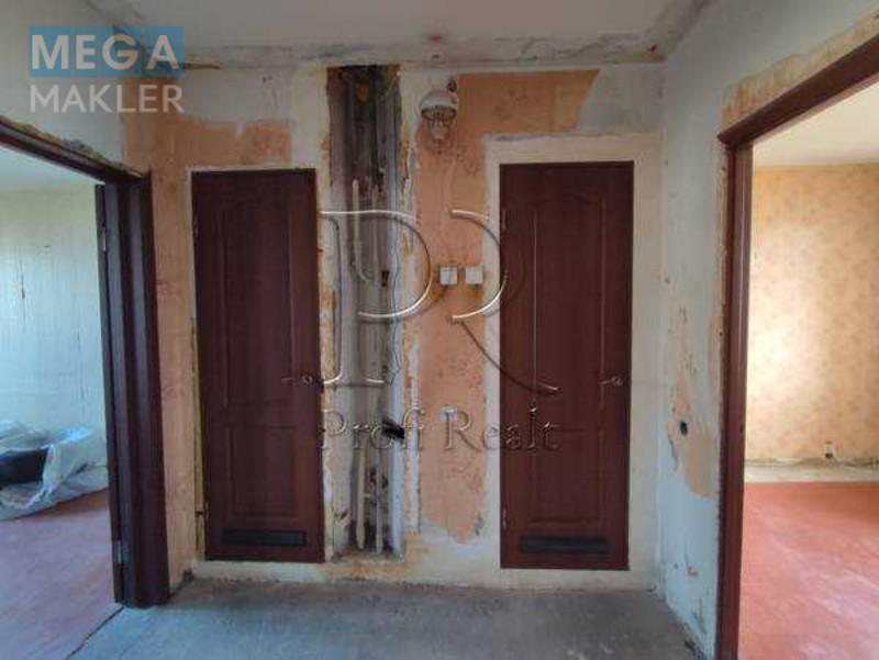 Продаж 3 кімнатної квартири (73/50/9), 8 пов. 9 пов. будинку, <a class="location-link" href="/kiev/" title="Недвижимость Київ">Київ</a>, <a class="location-link" href="/kiev/desnyanskij/" title="Недвижимость Деснянський район">Деснянський р-н</a>, Каштанова вулиця, 8 (изображение 10)